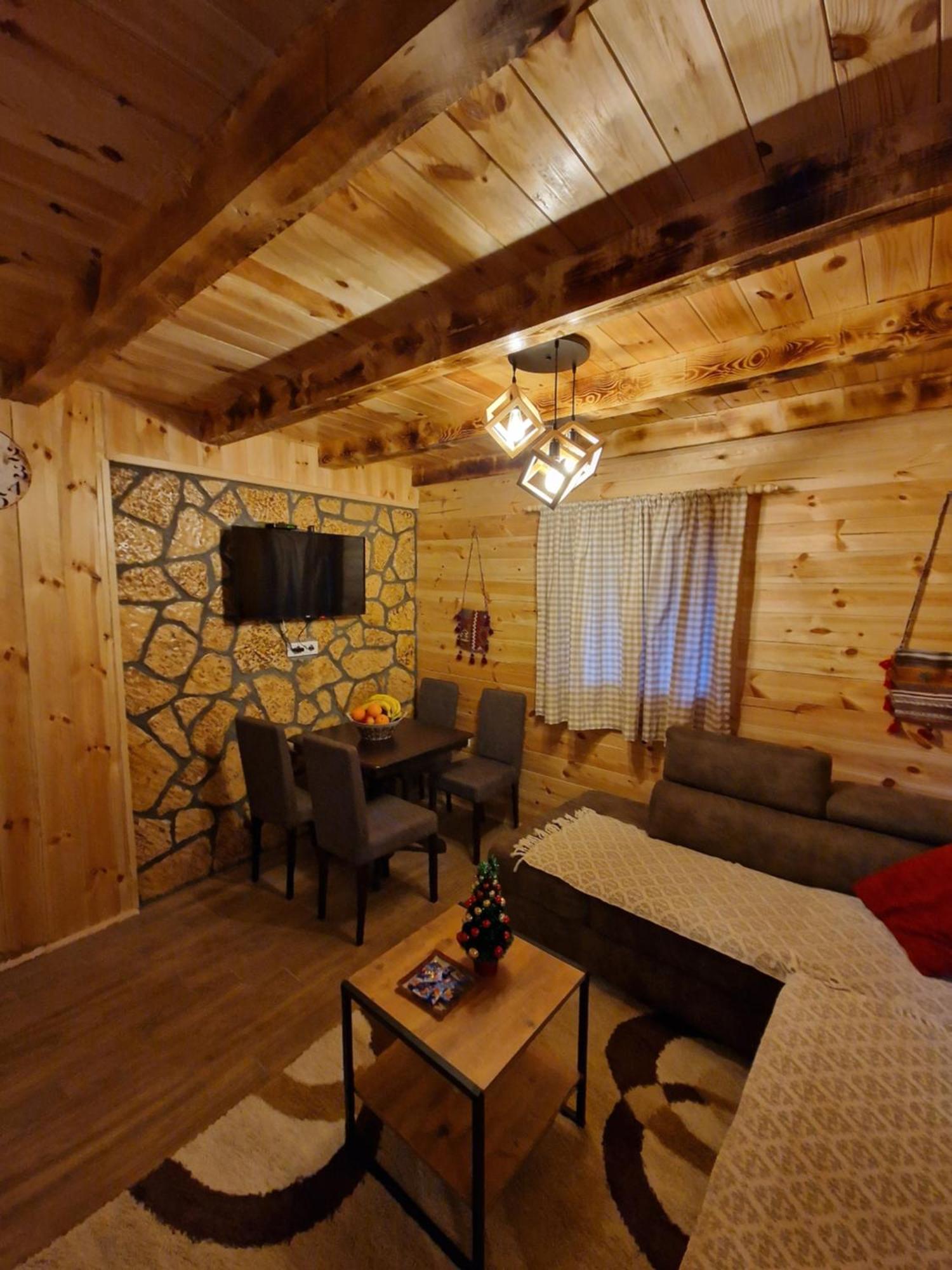 Cozy Home Small Bear ชาเบลียค ภายนอก รูปภาพ