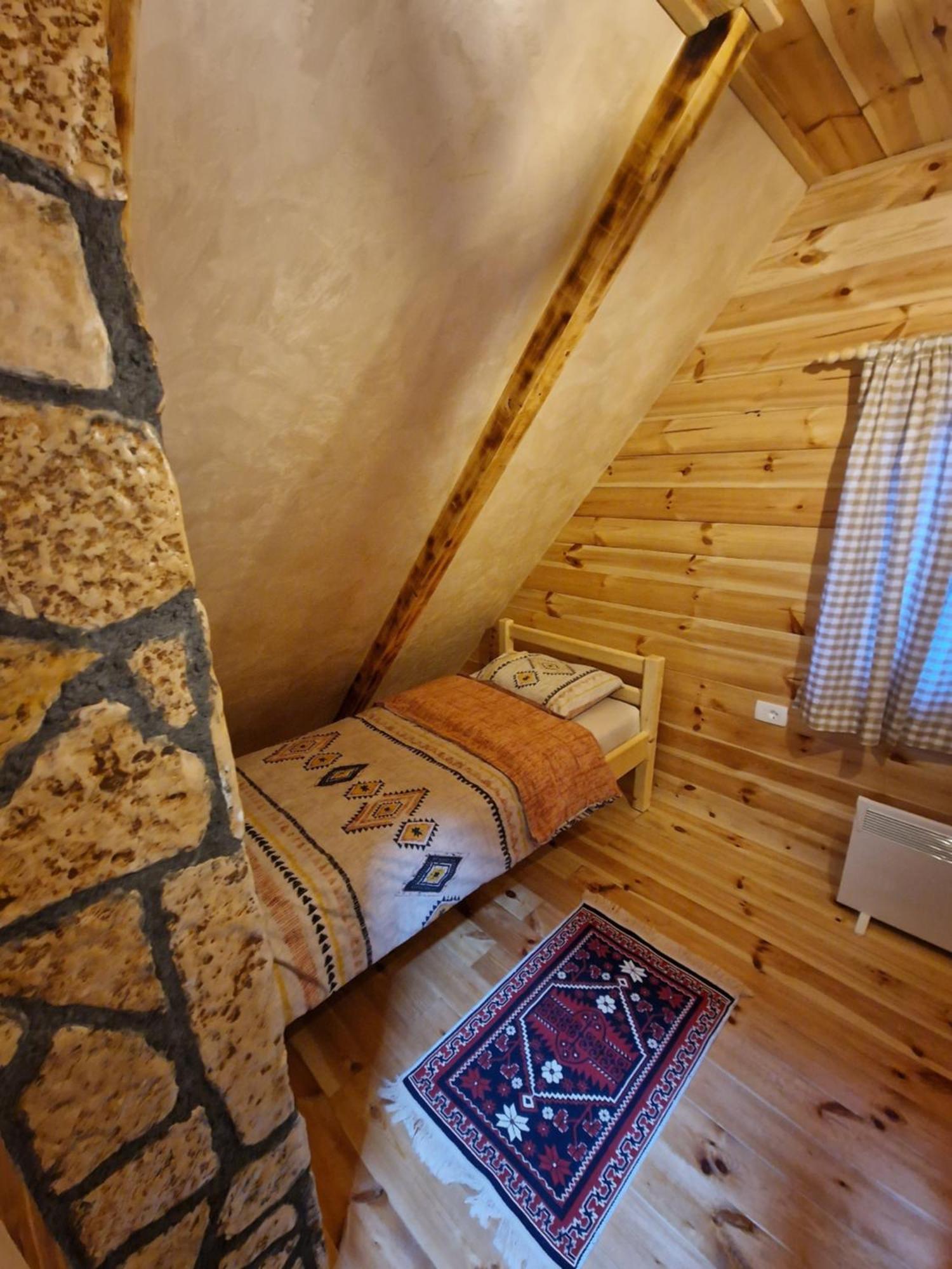 Cozy Home Small Bear ชาเบลียค ภายนอก รูปภาพ